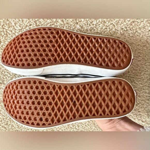 Gray and white checkered vans sz 6.5 youth - Picture 4 of 7